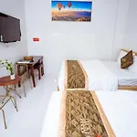 Lucky Hotel Lien Phuong