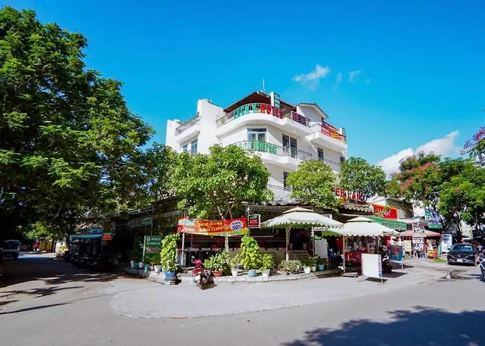 Lucky Hotel Lien Phuong